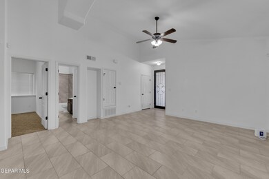 13668 Beobridge Ave, Horizon City, TX 79928 - photo 4