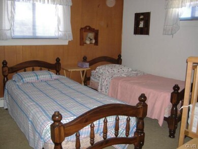 1079 Constitution Ave, Pen Argyl, PA 18072 - photo 6