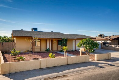 8111 W Westview Dr unit 5, Phoenix, AZ 85033 - photo 3