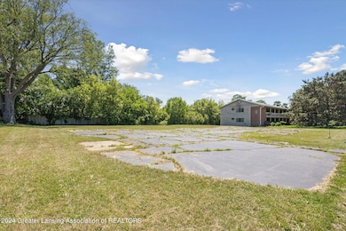 14-5906-Marsh-Rd-Haslett-MI-48840-Window