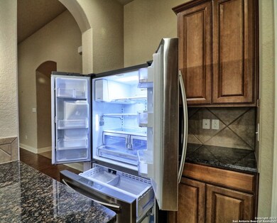 23903 Western Meadow, San Antonio, TX 78261 - photo 6