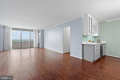 Kenwood Condominium, Bethesda, MD 20816 - photo 6