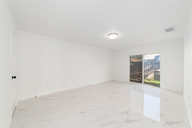 2707 Ashford Trail Dr, Houston, TX 77082 - photo 4