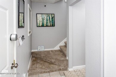 15-Front Entry_DMD_8808