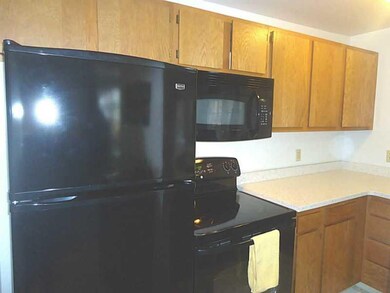 Kitchen. new appliances