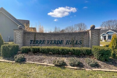 53748 Terre Verde Hills Ct, South Bend, IN 46628 - photo 2