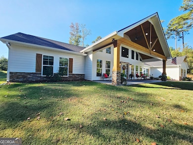 114 Riverbluff Dr, La Grange, GA 30240 - photo 2