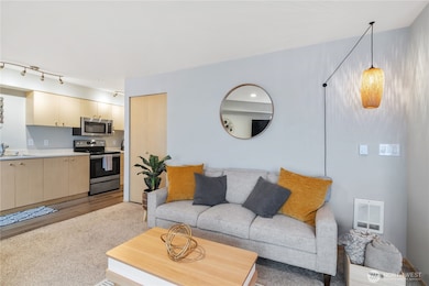 2818 Grand Ave unit B410, Everett, WA 98201 - photo 7