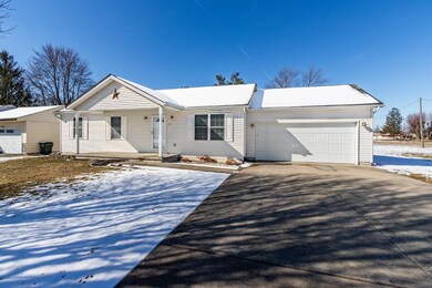 315 Kuebel St, Sunman, IN 47041 - photo 3