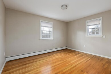 256 Fowler Rd Cape Elizabeth-large-018-0