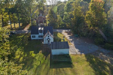 258 Wadleigh Falls Rd, Newmarket, NH 03857 - photo 5