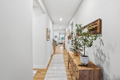 3740 Clydesdale Cir, Loveland, OH 45140 - photo 5