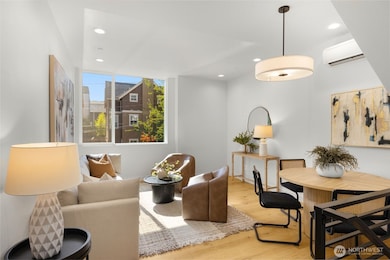 3406 E Spring St, Seattle, WA 98122 - photo 3