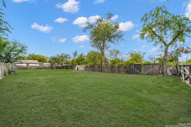 919 Saint Anthony Ave, San Antonio, TX 78210 - photo 4