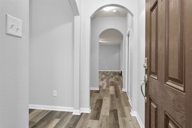 12007 Quartersawn Ln, Pinehurst, TX 77362 - photo 4