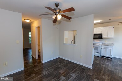 11167 Sussex Ct, Fredericksburg, VA 22407 - photo 6