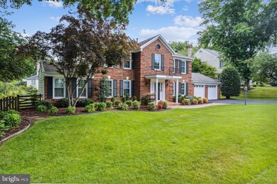 5019 Oakcrest Dr, Fairfax, VA 22030 - photo 3