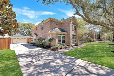 1209 Silverleaf Dr, Friendswood, TX 77546 - photo 4
