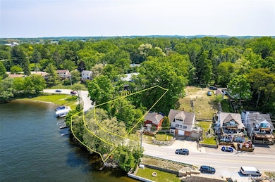 411 Heights Rd, Lake Orion, MI 48362 - photo 4