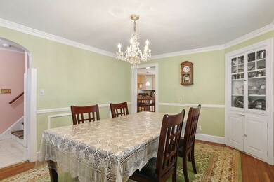 522 Winthrop St, Medford, MA 02155 - photo 6