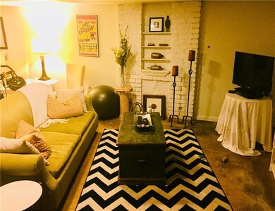 Plenty of ambient light, the sitting area/TV/readi
