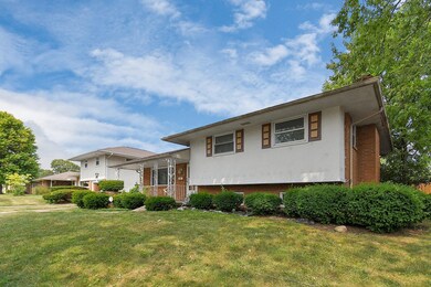 1268 Erickson Rd, Columbus, OH 43227 - photo 2