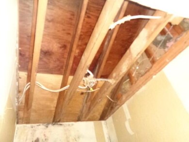 6216 Willowcrest Dr, Columbus, OH 43229 - photo 5