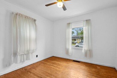 125 N Lindberg St, Griffith, IN 46319 - photo 7