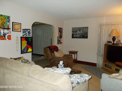 1086 Dodd St, Napoleon, OH 43545 - photo 5