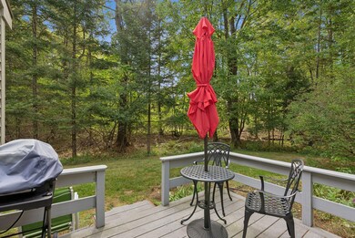 81 Gail Ln unit 81, Yarmouth, ME 04096 - photo 5