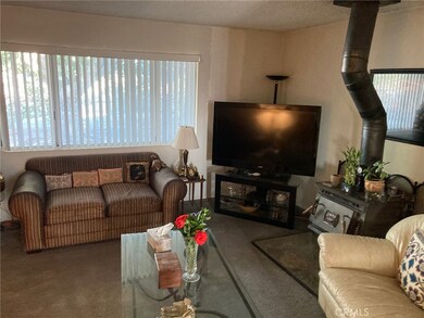 1827 65th St W, Rosamond, CA 93560 - photo 4