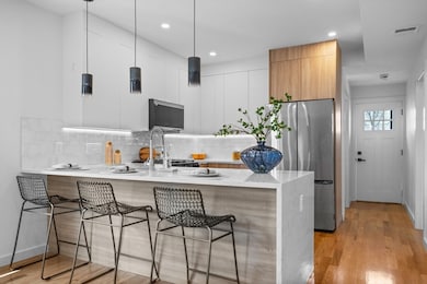 33 Kenberma Rd unit 3, Dorchester Center, MA 02124 - photo 5