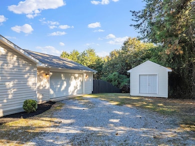 103 Craddock Ln, Huddleston, VA 24104 - photo 4