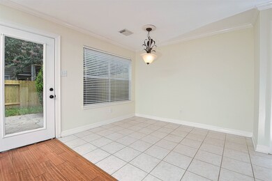 215 S Walden Elms Cir, Spring, TX 77382 - photo 7