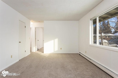 05-Living Room_SOPH1442