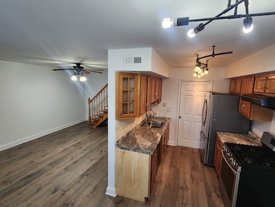 1597 Cove Dr unit 185C, Prospect Heights, IL 60070 - photo 3