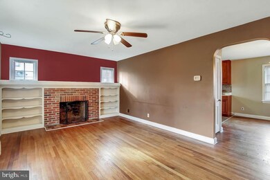 270 S Walnut St, Dallastown, PA 17313 - photo 2