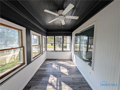 410 Cherry St, Genoa, OH 43430 - photo 6