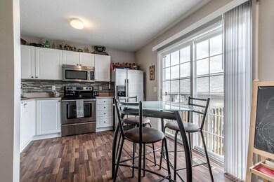 6498 Crab Apple Dr, Canal Winchester, OH 43110 - photo 7