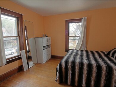 193-195 Elmwood Ave, Burlington, VT 05401 - photo 7