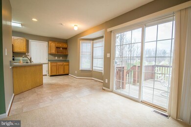 379 Leviticus Dr, Bunker Hill, WV 25413 - photo 7