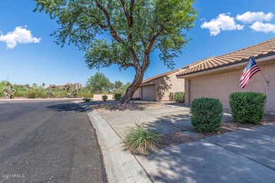 306 E Larkspur-2