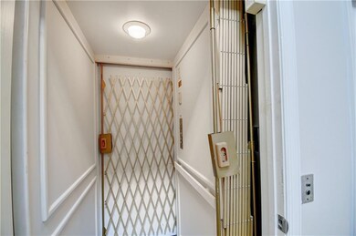 Private Elevator