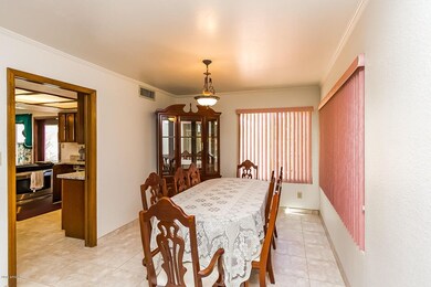 Formal Dining