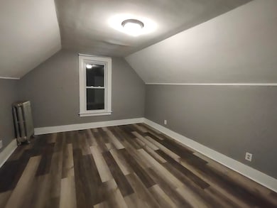 48 Laurel St unit 5, Newport, NH 03773 - photo 6