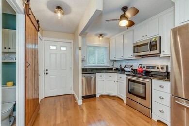 5 Granite Cir, MerriMacK, NH 03054 - photo 5