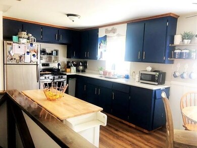 16 Helm St, South Hadley, MA 01075 - photo 4