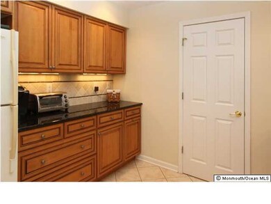 21 Harrison St, Middletown, NJ 07748 - photo 3