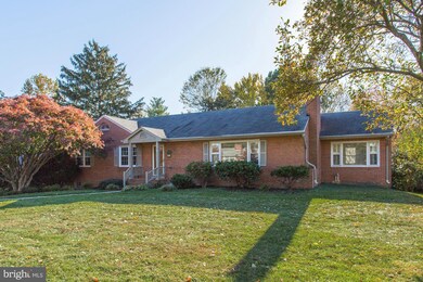 9008 Longstreet Dr, Manassas, VA 20110 - photo 2