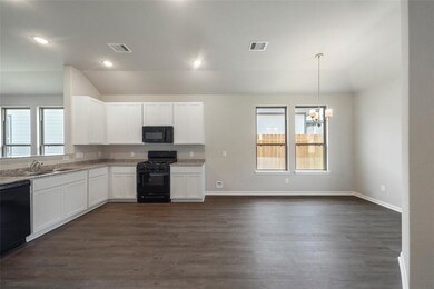 25591 Blossom Ct, Montgomery, TX 77316 - photo 5